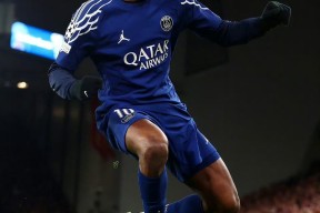 包含风云突变！巴黎圣日耳曼赛前扳平良机；CBA常规赛版图或变；信心回归；球队文化再被提及的词条